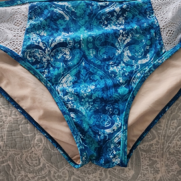 Swimsuits for All 2 PC bathing suit - Picture 2 of 8